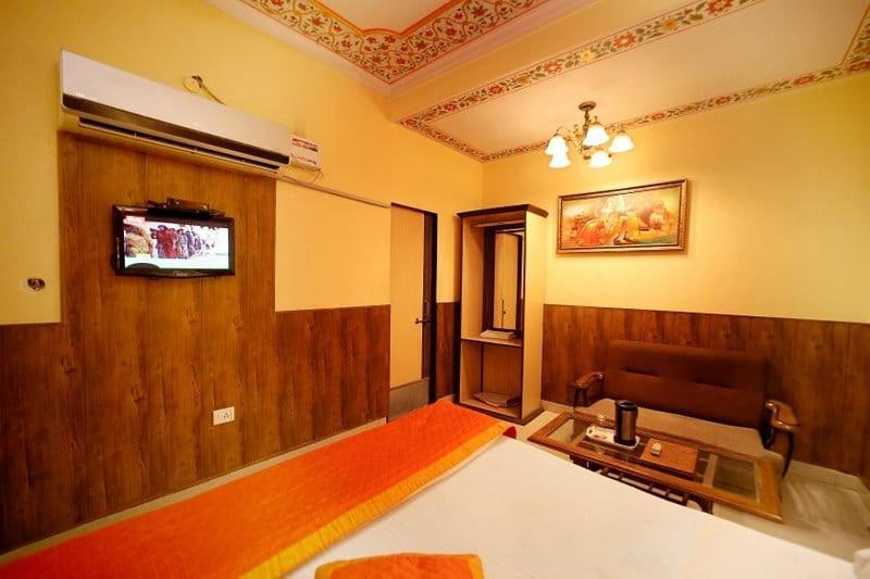 Hotel Golden Heritage Deluxe Jaipur Eksteriør bilde